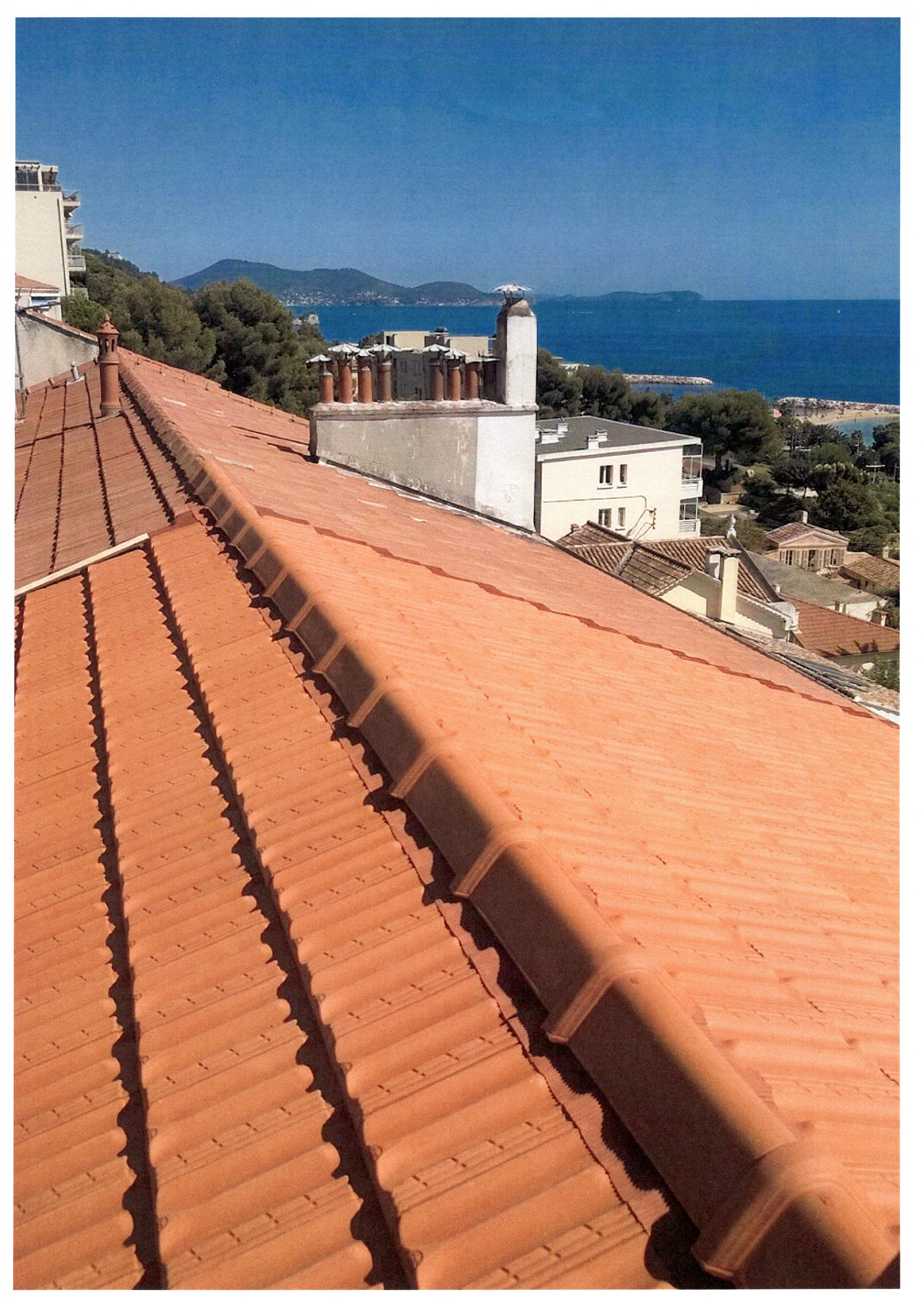 Savoir Faire de Stanegri Toiture, artisan à Toulon en toiture couverture et zinguerie dans le Var agréé de confiance